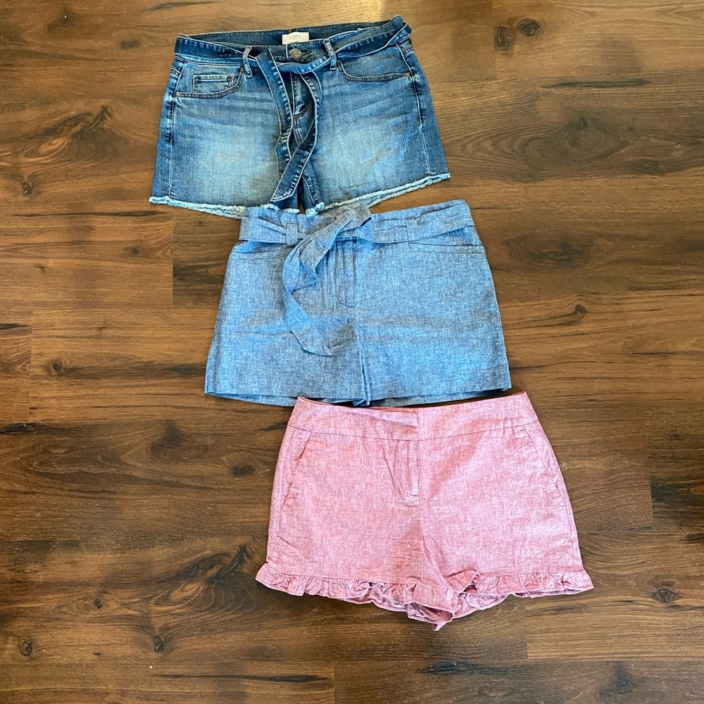 Ladies Loft Shorts Size 2